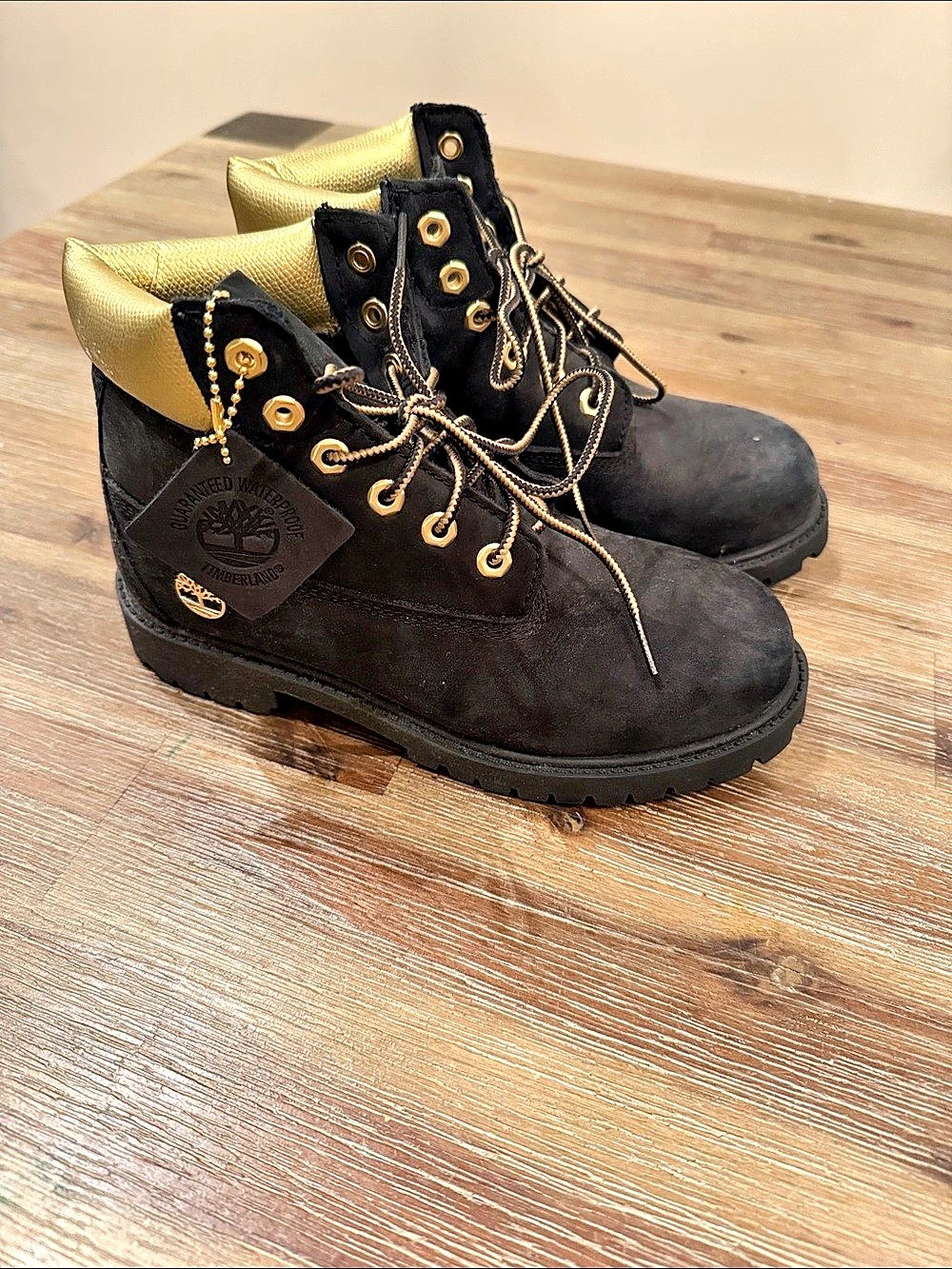 Timberland 6-Inch Premium Boot Black & Gold Boots